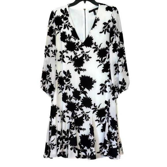 White House Black Market Godet Dress in Black White Floral Belt Size 14 - Picture 4 of 11